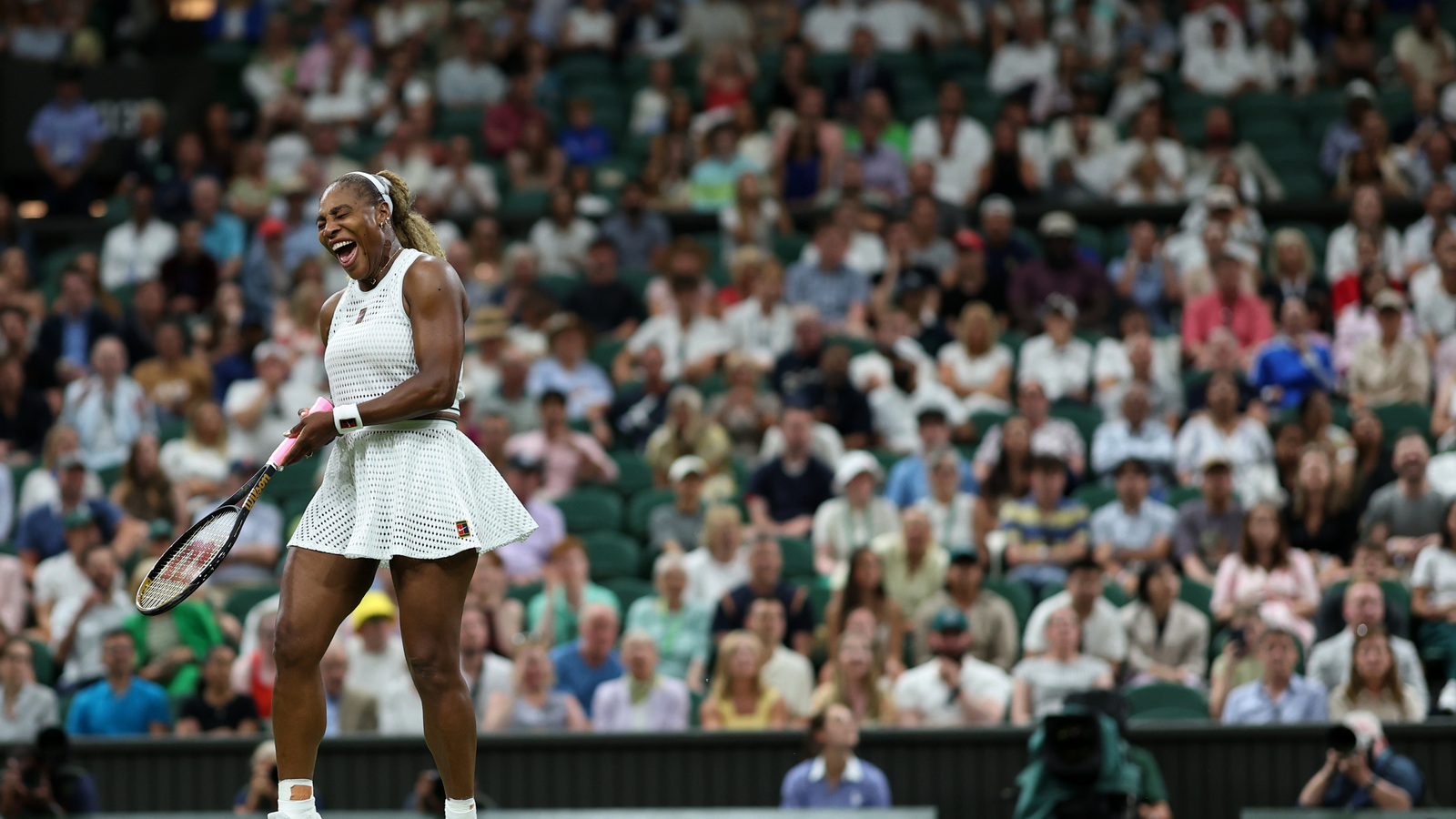 https://www.yardbarker.com/media/8/b/8bb92a8d717ba1e8187ade16fd2157945b6d17ba/thumb_16x9/jun-30-2026-london-united-kingdom-serena-williams.jpg