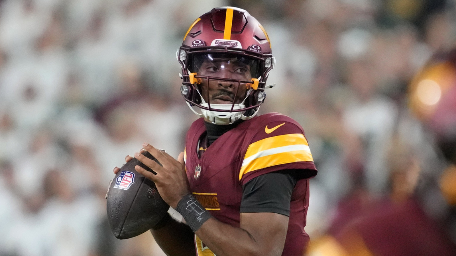 https://www.yardbarker.com/media/8/c/8c2044a164b61612fccd2b5f2d021eb6fe12f5fd/thumb_16x9/commanders-troubling-update-on-qb-jayden-daniels.jpg?v=2