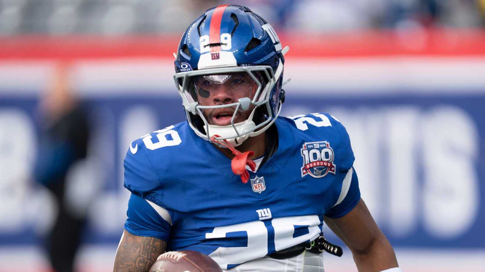 https://www.yardbarker.com/media/8/c/8c24195c12a5b7352fc7973b98a1e560262dd0b3/thumb_16x9/nfl-breakout-team-list-shows-future-giants-rb-room.jpg?v=1