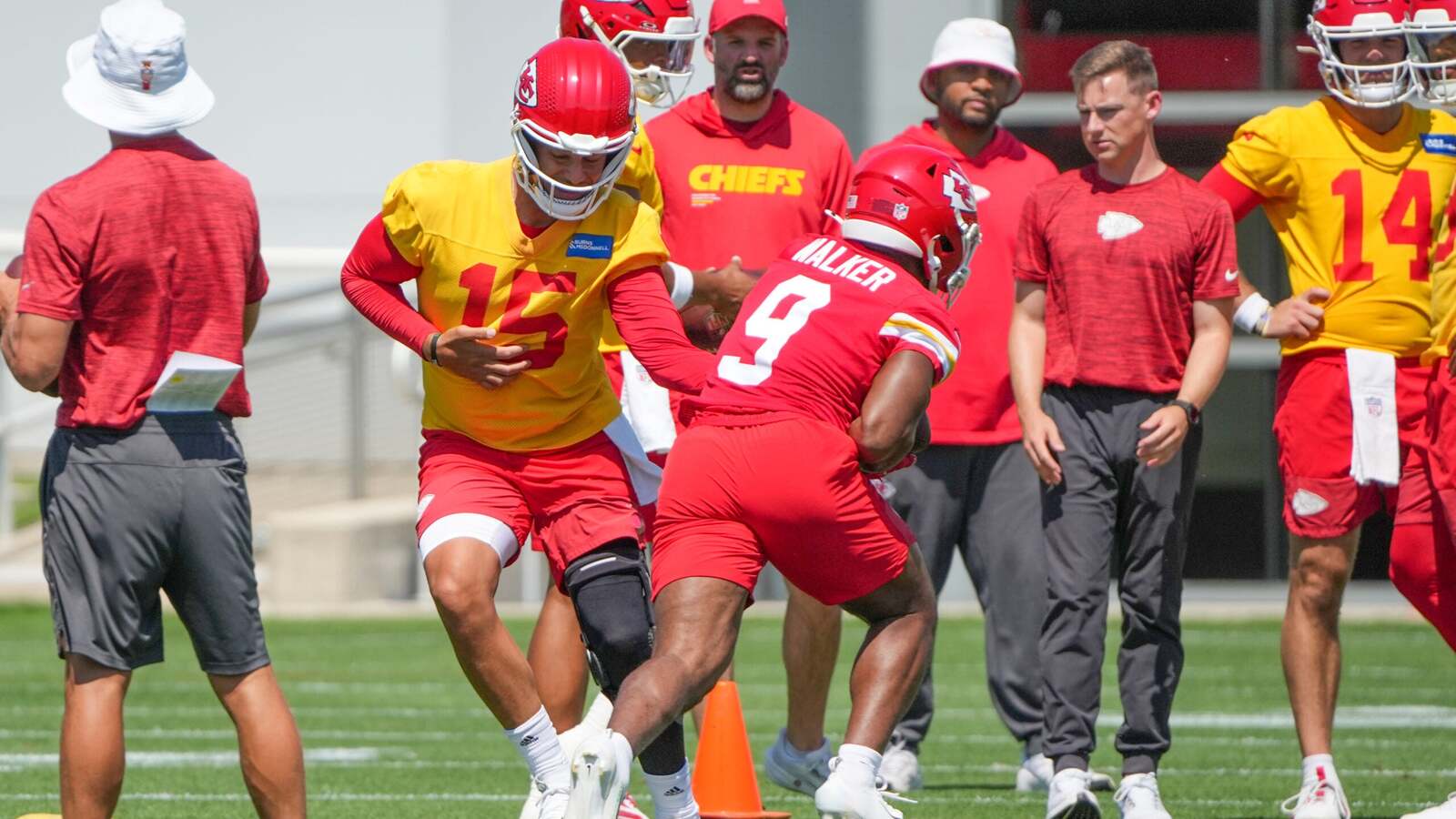 Kenneth Walker predicted to be the Kansas City Chiefs' first 1,000-yard rusher in nearly a decade — if Andy Reid's offense allows it