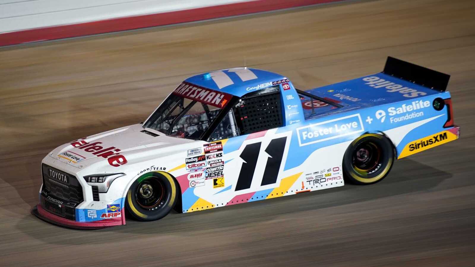 https://www.yardbarker.com/media/8/c/8c9efc963ef351de150ce4df2d278c7db983b69c/thumb_16x9/corey-heim-holds-on-win-wild-nascar-truck-series.jpg?v=1