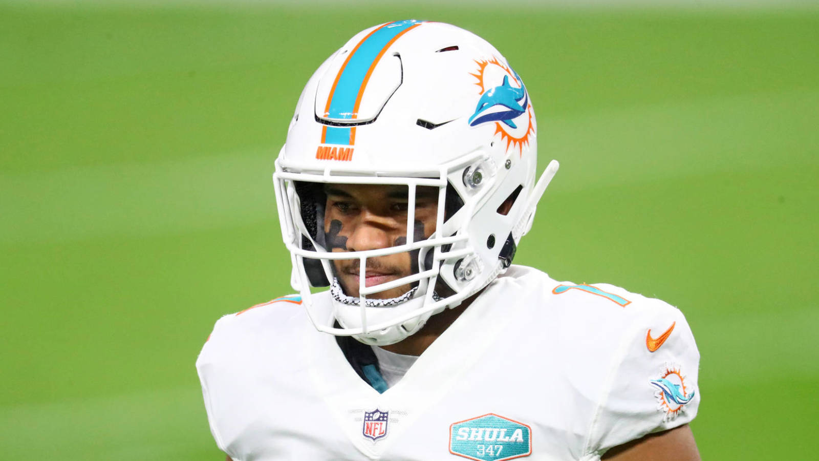 tua tagovailoa in dolphins uniform