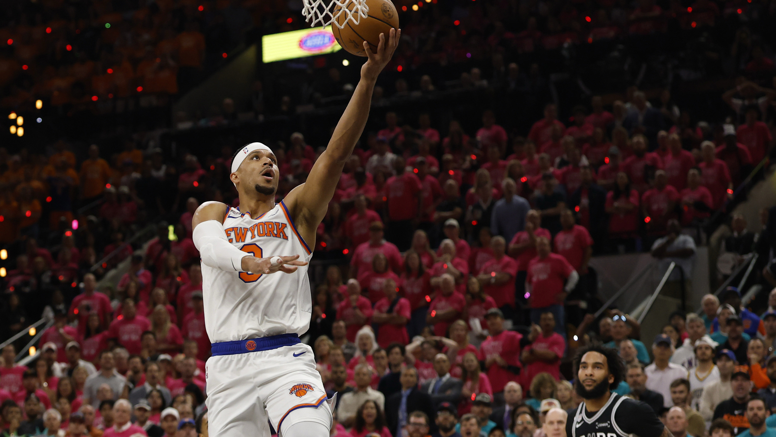 Knicks and Josh Hart Prepare for Contract Talks Amid Market Speculations