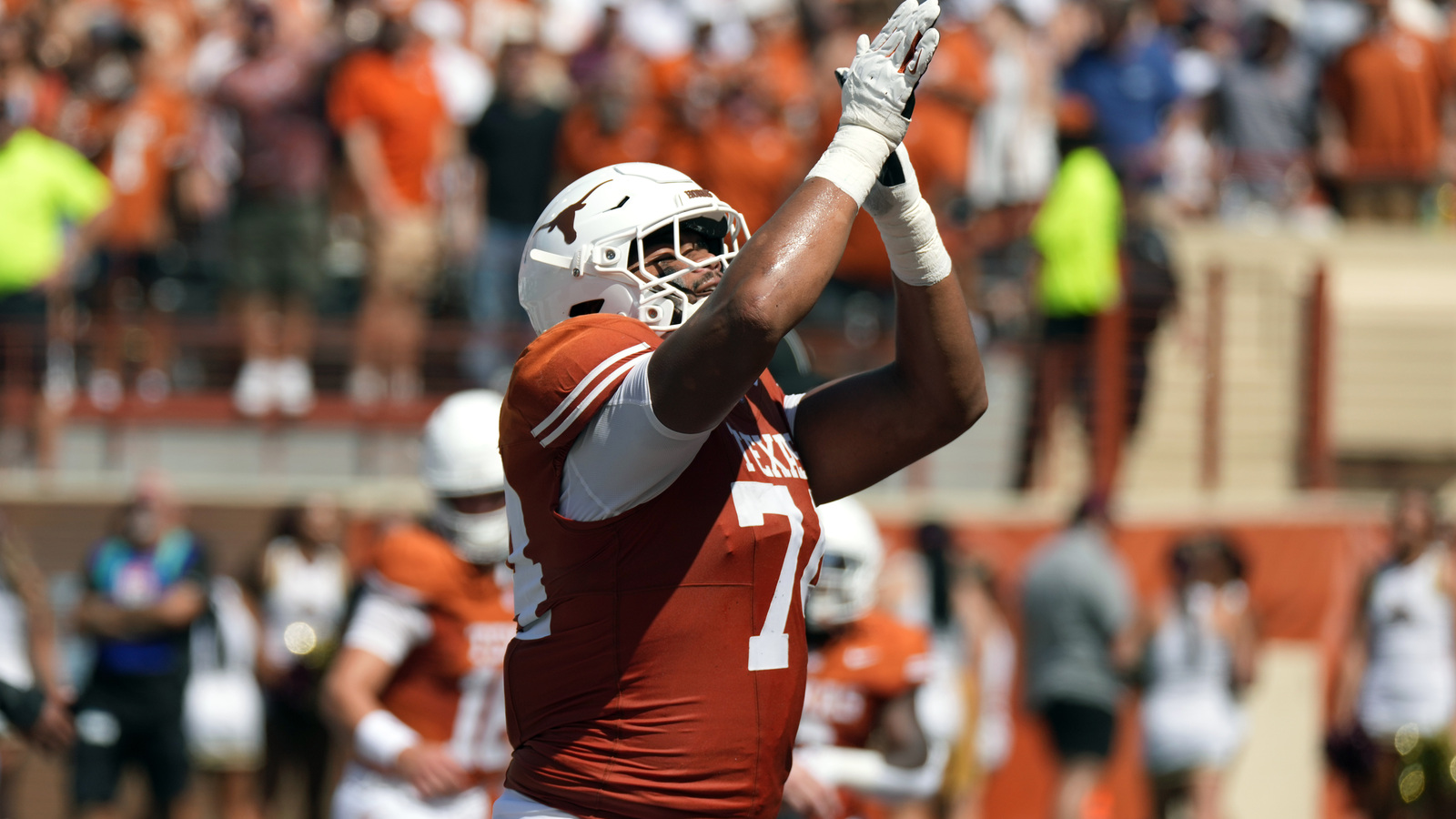 Raiders projected to draft ‘mauler’ to protect Fernando Mendoza