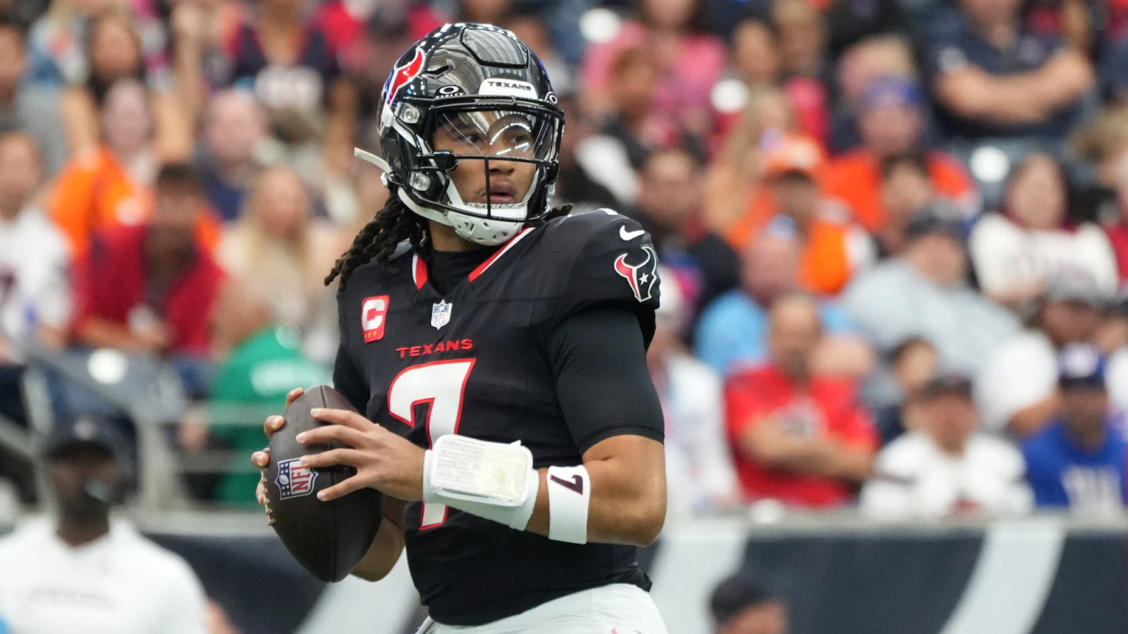 Texans Officially Rule Out Five Players For Week 11 Yardbarker