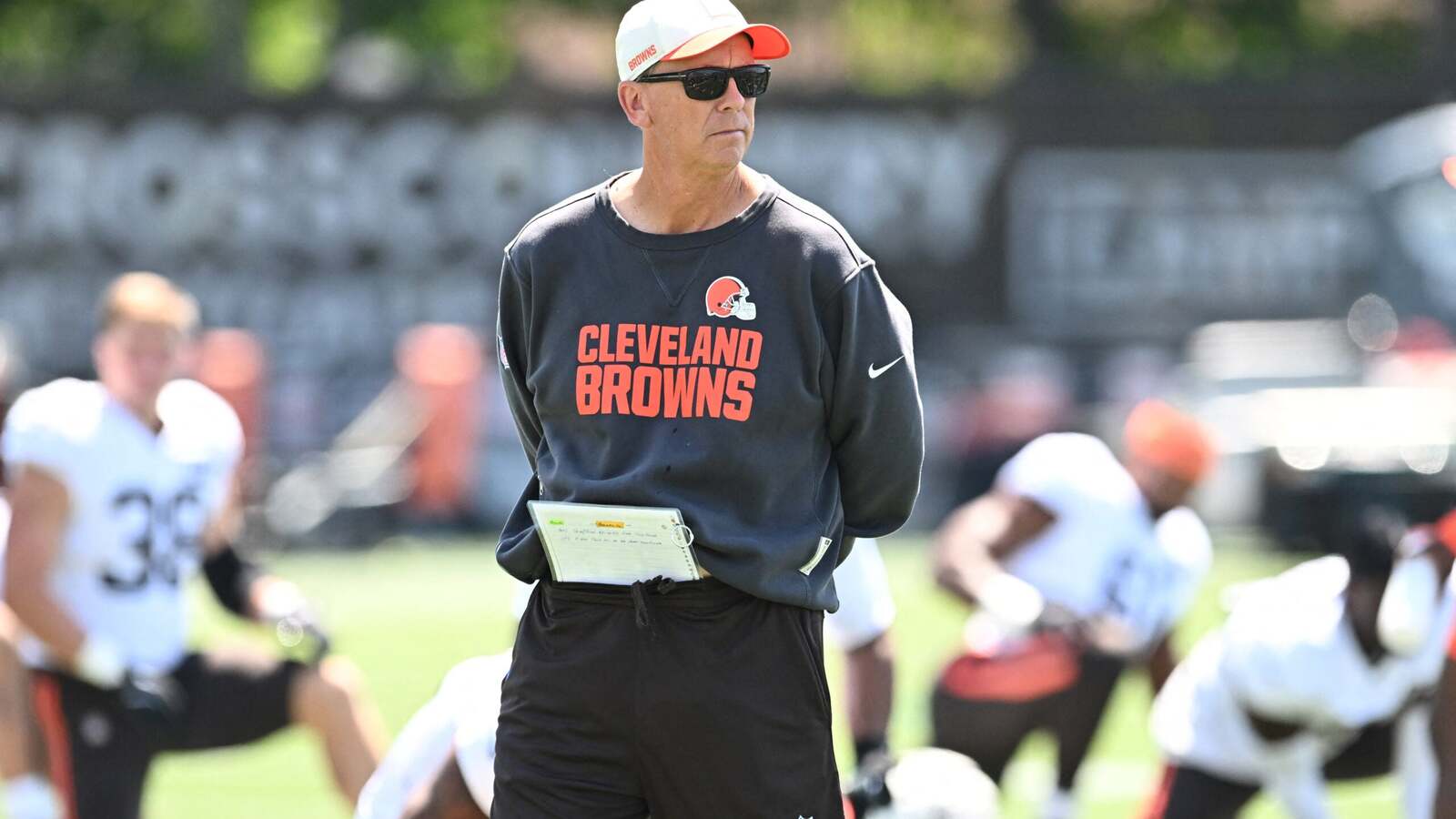 Cleveland Browns Linebacker Easton Mascarenas-Arnold Competes for Starting Spot