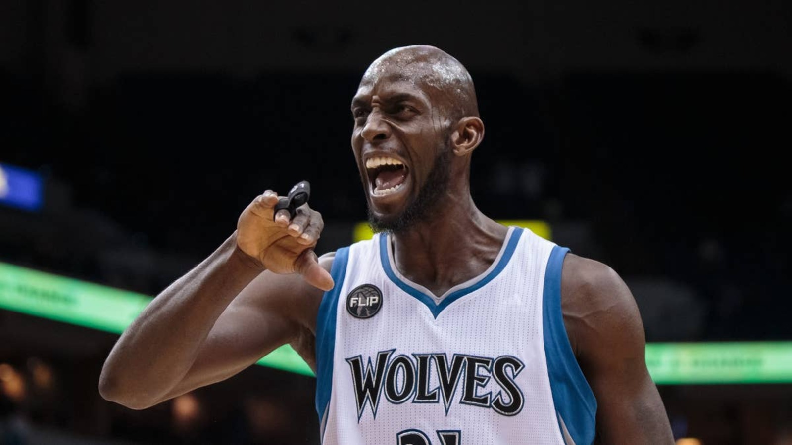 Wolves to retire Kevin Garnett's 21 after Celtics game; 5 KG theme ...