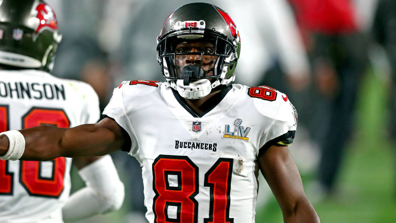 Antonio Brown sued over transferring truck driver incident Antonio Brown sued over transferring truck driver incident