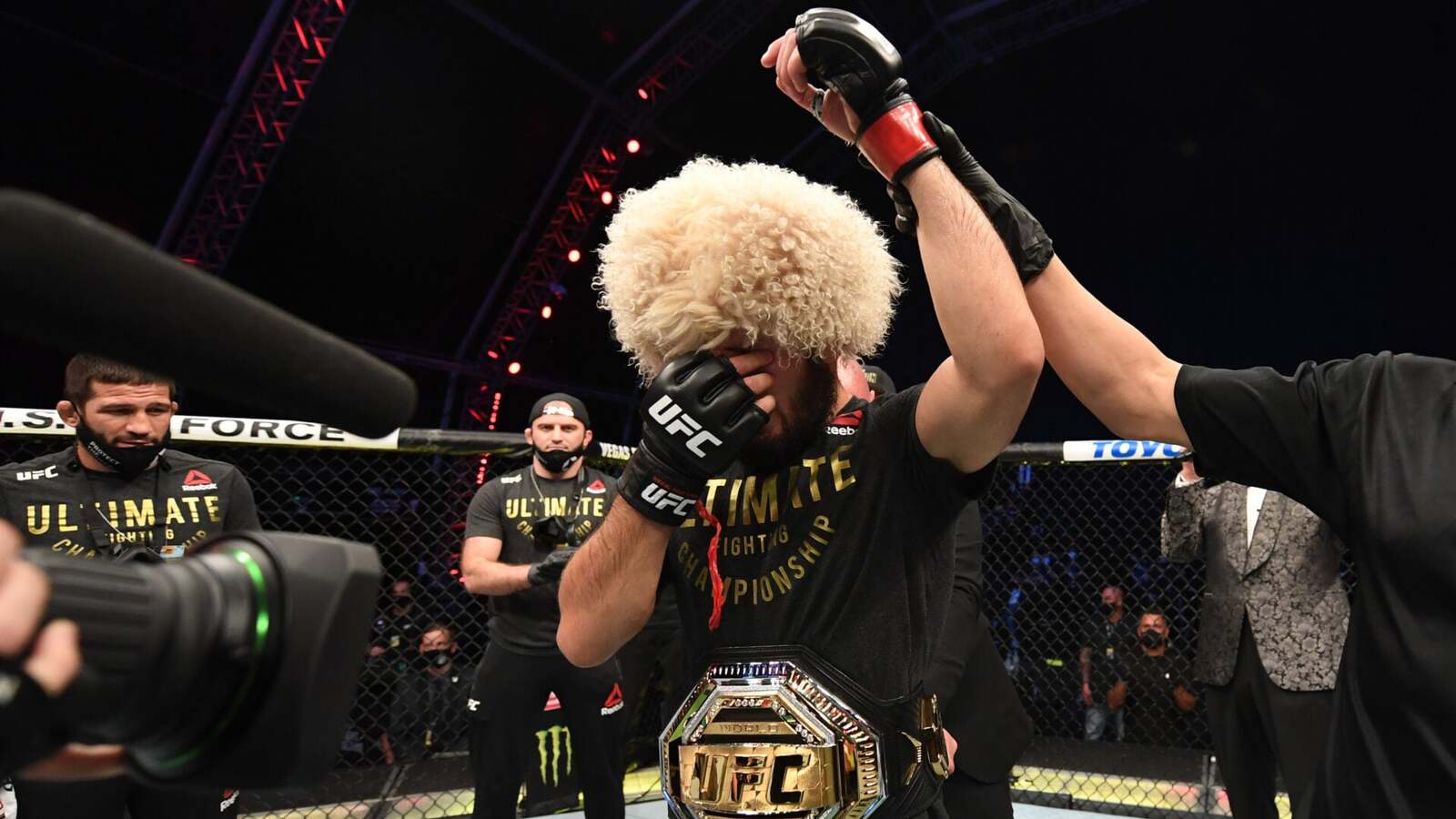 Ian Machado Garry Praises Khabib Nurmagomedov Ahead of UFC 330