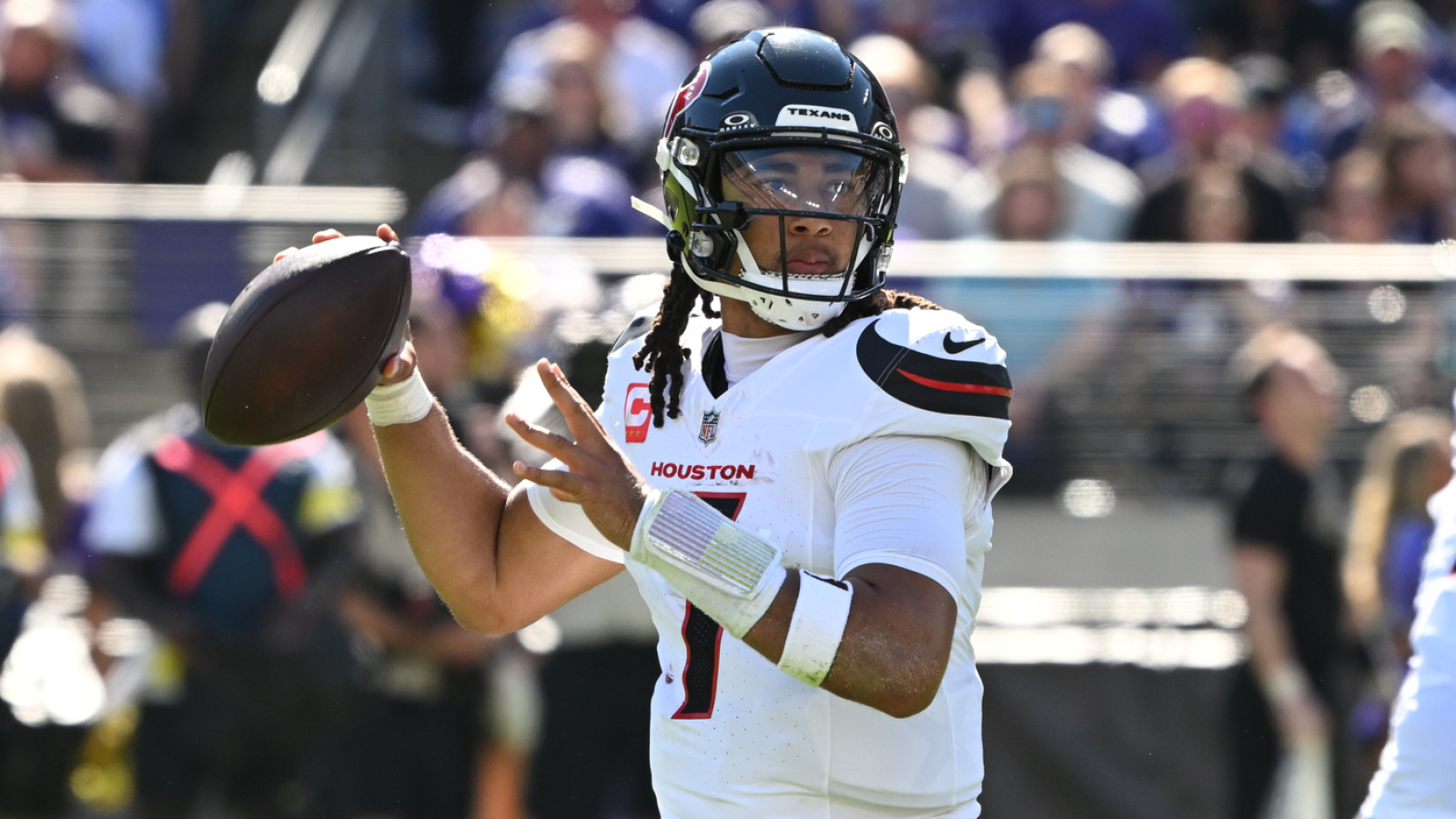 https://www.yardbarker.com/media/8/e/8e01a1bca8de5e02e53d62aa884045603654b136/thumb_16x9/cj-stroud-finally-breakout-game-win-over-ravens.jpg?v=1