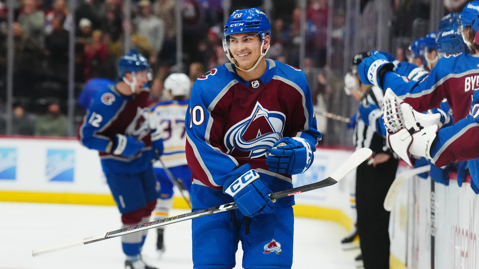 Avalanche Game 29 Plus/Minus: Flying Val, Sam Has Swagger | Yardbarker