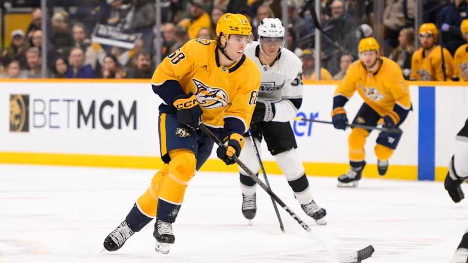 Predators Forward Faces Hearing for Tripping Incident | Yardbarker