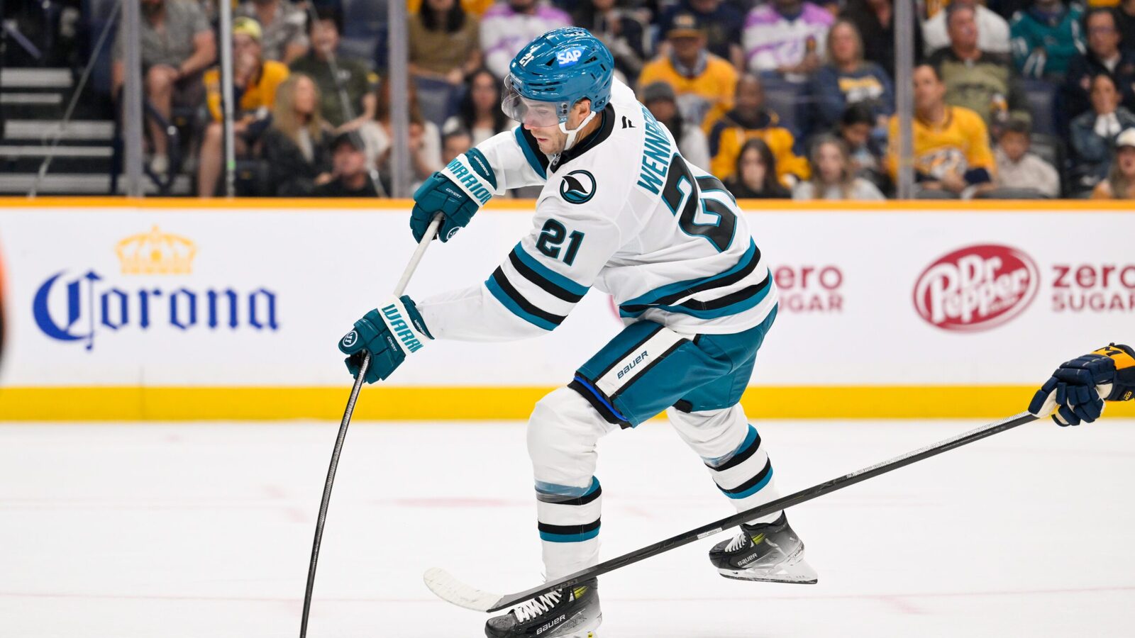 Sharks’ Alex Wennberg out week-to-week with upper-body injury