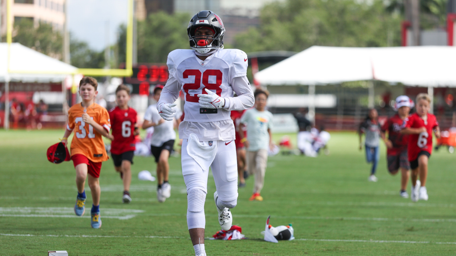 Steelers Quickly Named Surprise Landing Spot After Shilo Sanders ...