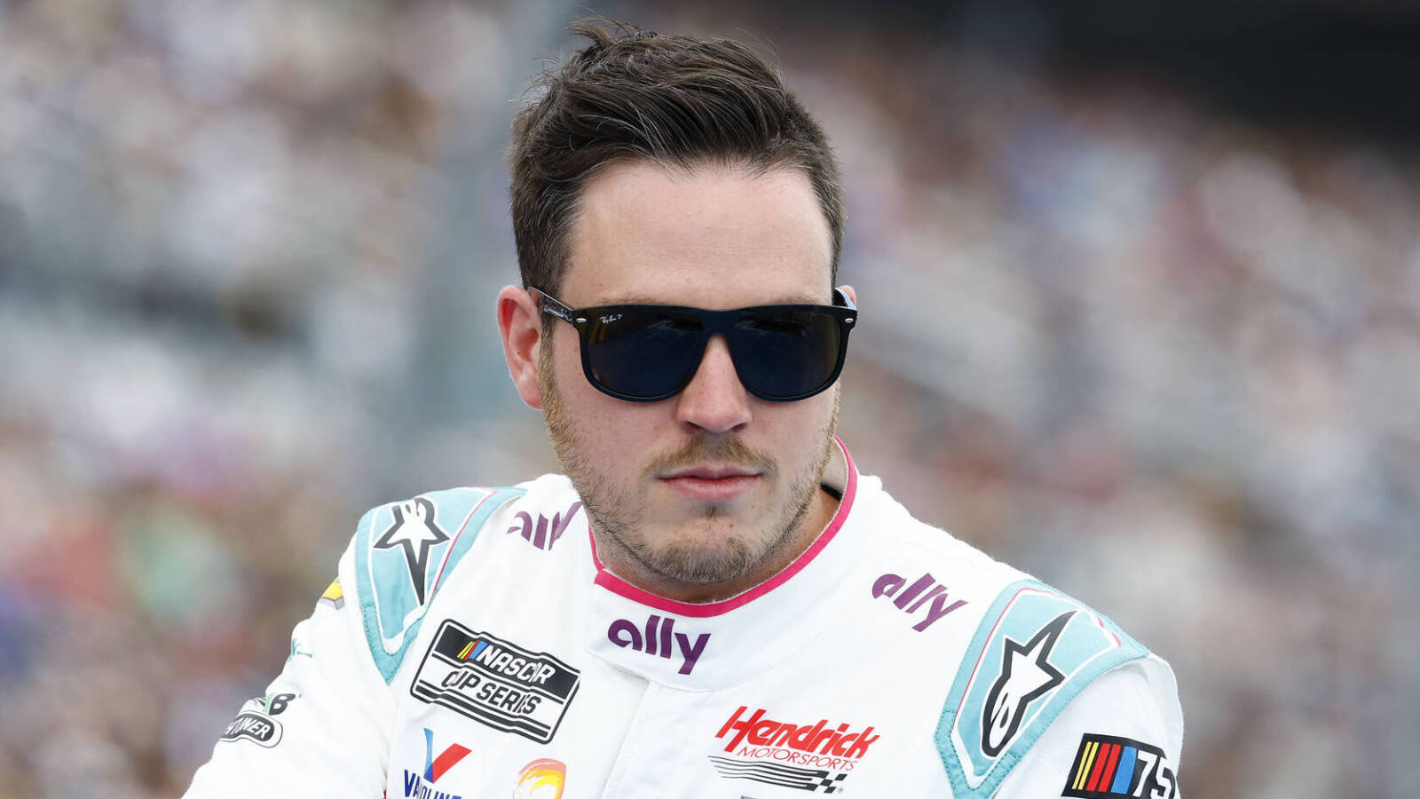 Alex Bowman will return for Coca-Cola 600, granted playoff waiver - Vimarsana News