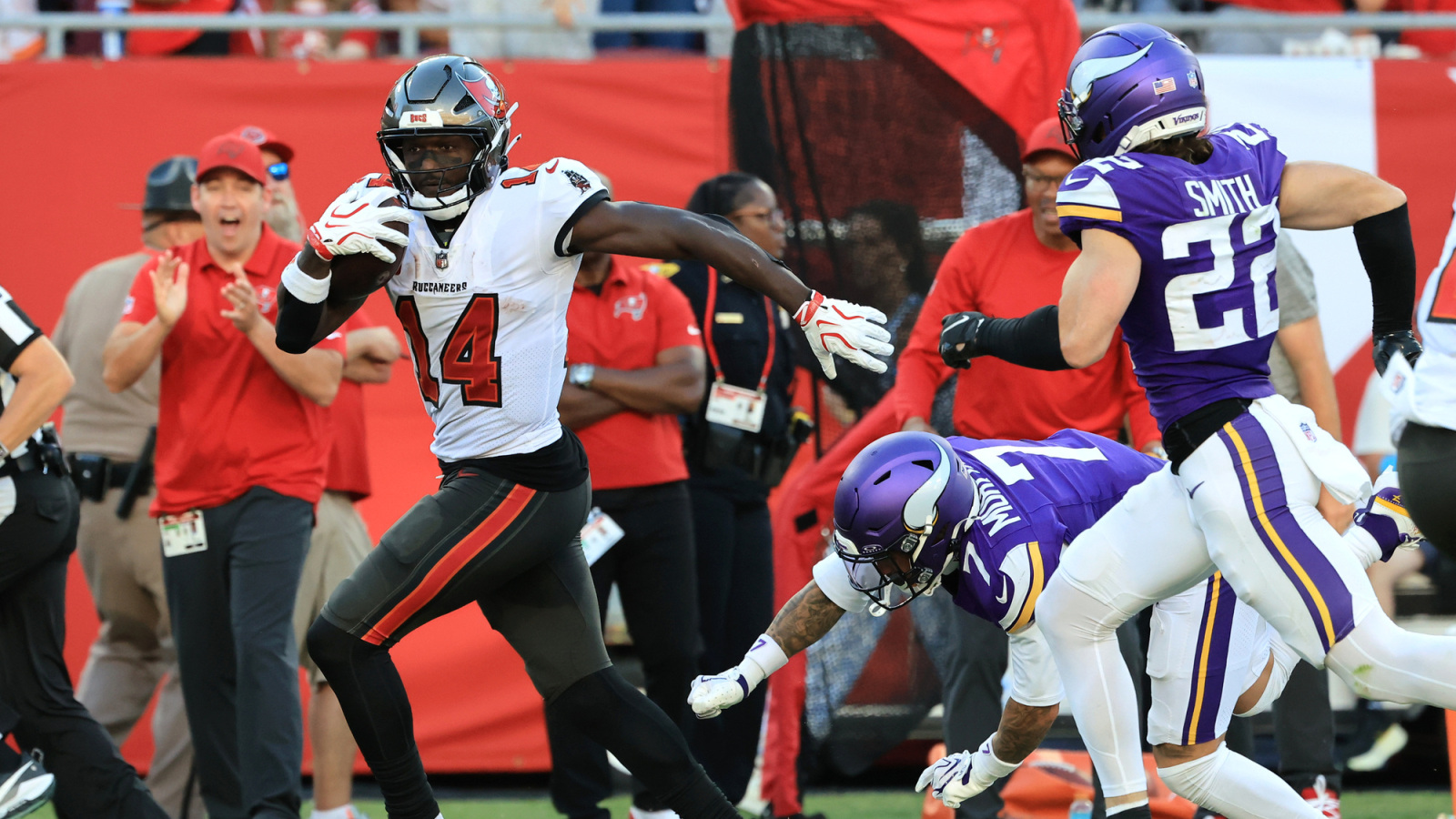 Predicted Stat Line: Buccaneers WR Chris Godwin vs Dallas | Yardbarker