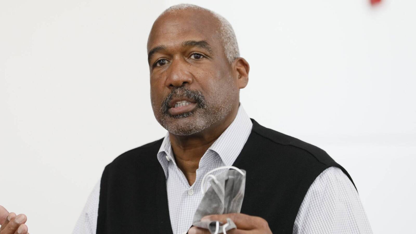 Ohio State AD Gene Smith suggests College Football Playoff govern FBS instead of NCAA