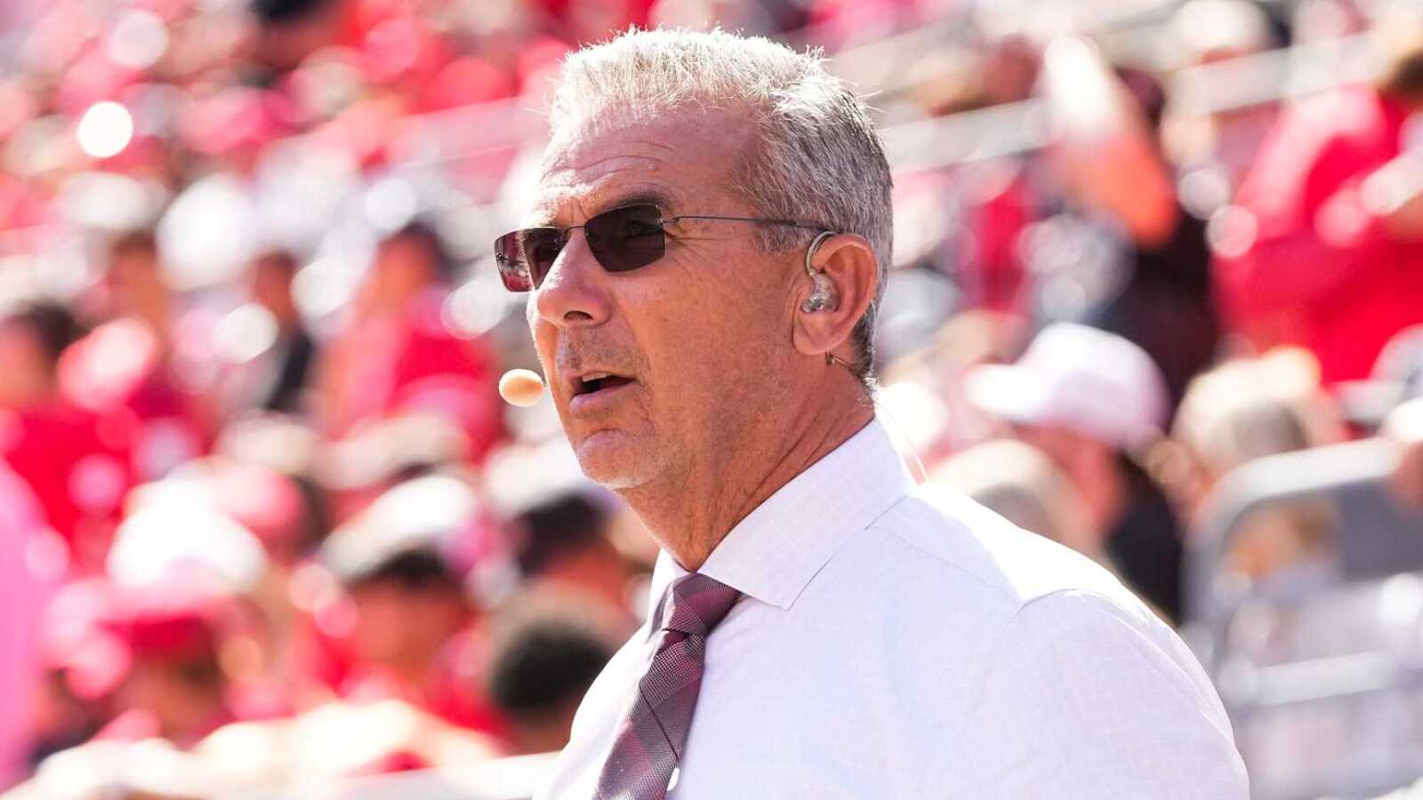 https://www.yardbarker.com/media/8/f/8ff82addcc1f4eaedaf8d318271732d99fee9ce6/thumb_16x9/urban-meyer-offers-bold-on-penn-states-james.jpg?v=2