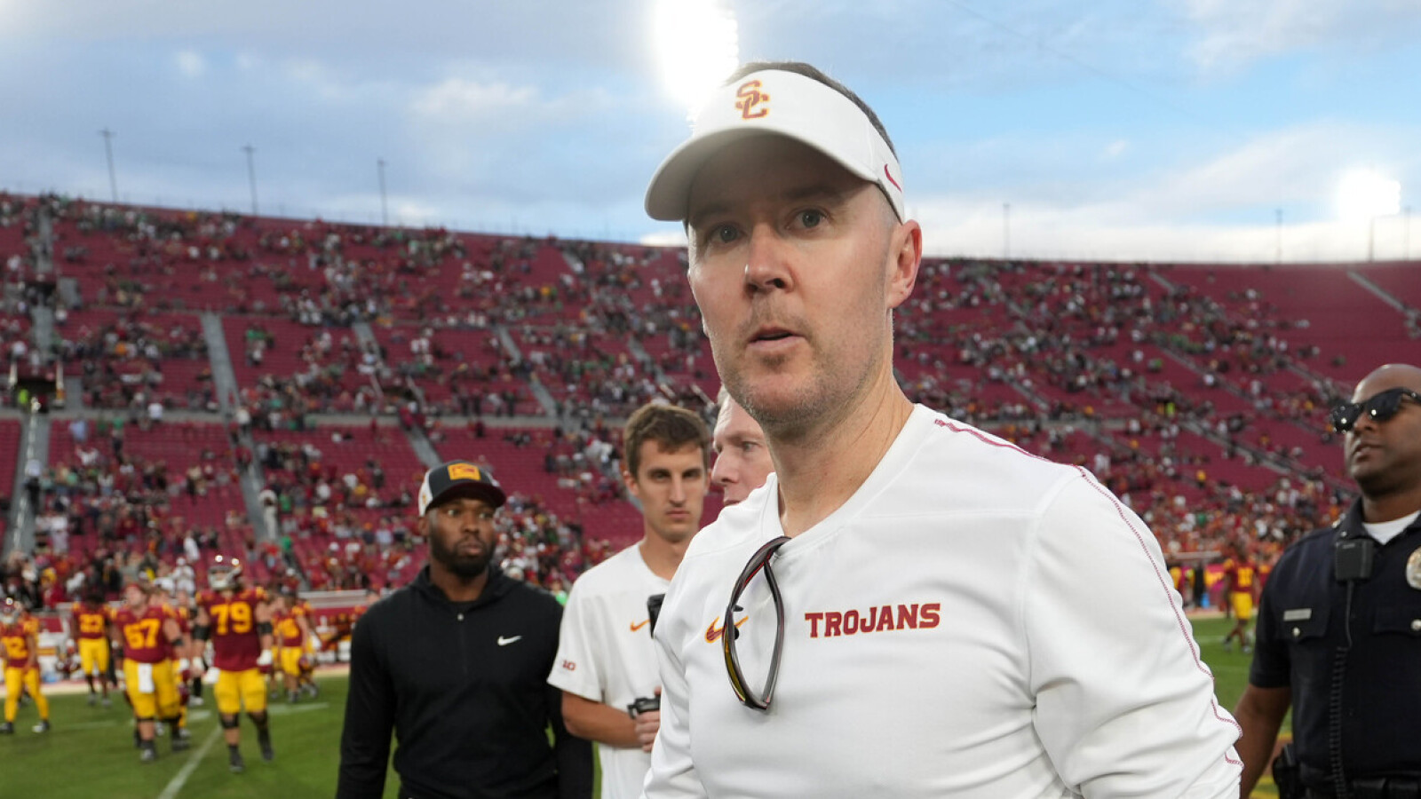 Lincoln Riley addresses L.A. fires and pledges USC's support to community Lincoln Riley addresses L.A. fires and pledges USC's support to community