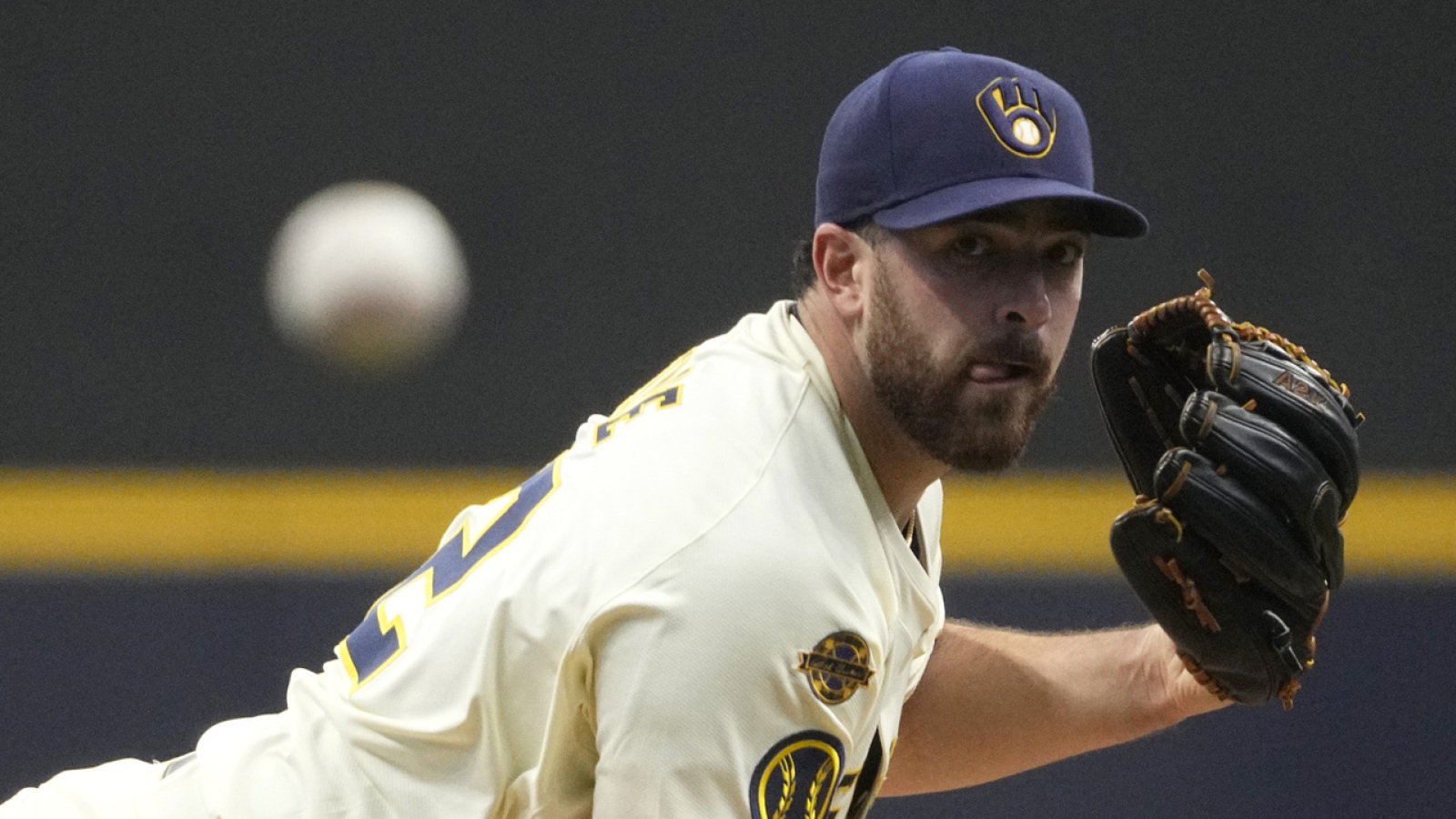 https://www.yardbarker.com/media/9/0/9031237ed86614262e1e2c6ed98ed6280de0f00a/thumb_16x9/ex-brewers-starting-pitcher-gets-his-trade-wish.jpg?v=1