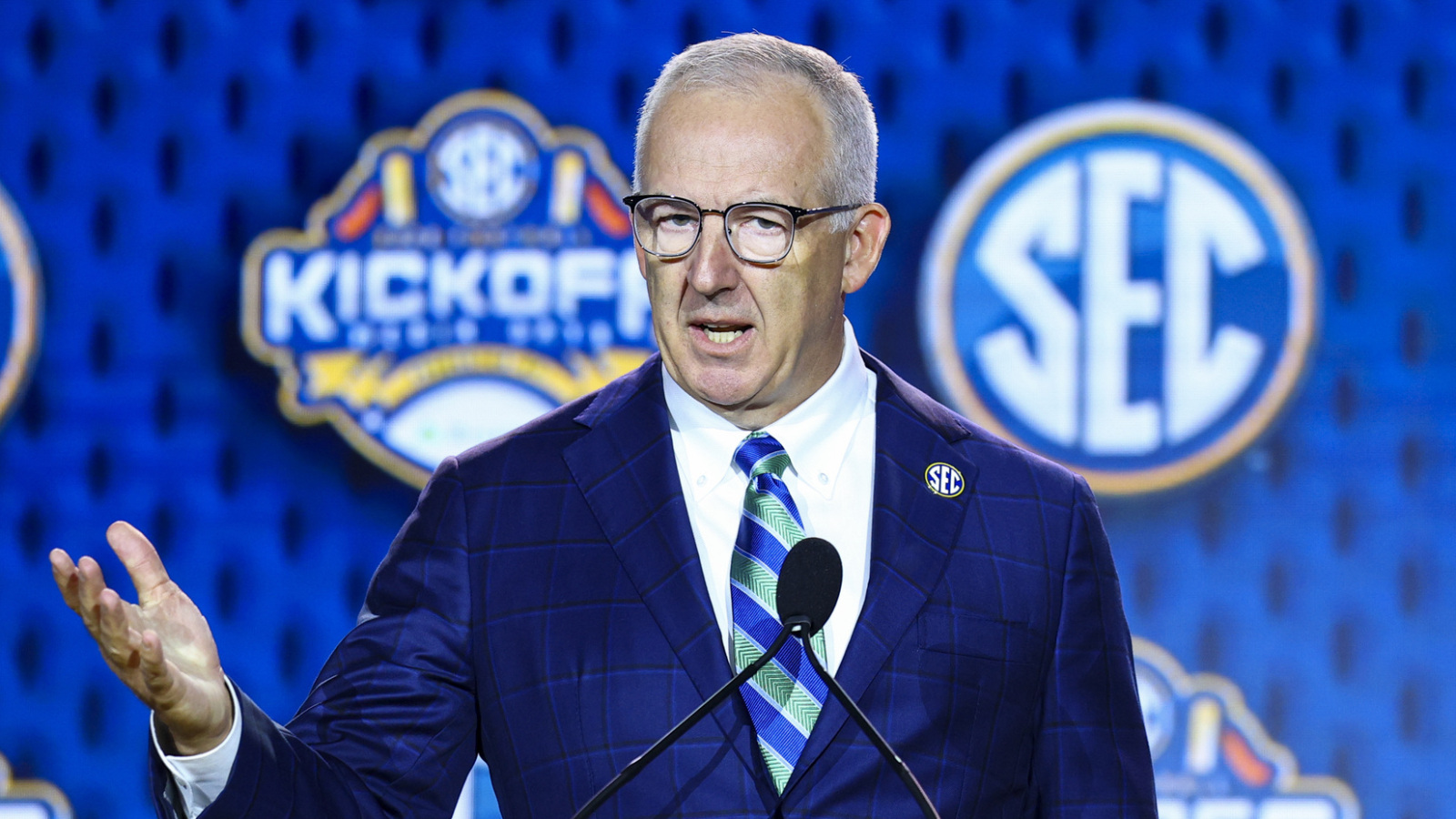 SEC Implements New Policy to Restrict Pro Players from Returning to College Sports