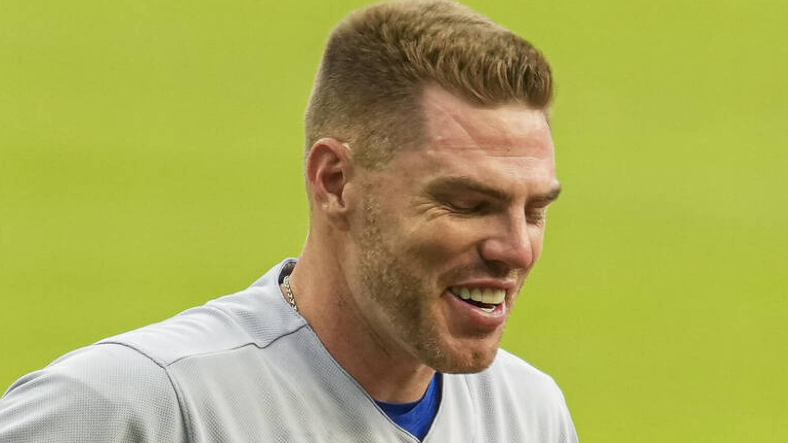 Freddie Freeman helps Dodgers defeat Braves, 4-1, in emotional return to Atlanta - Vimarsana News