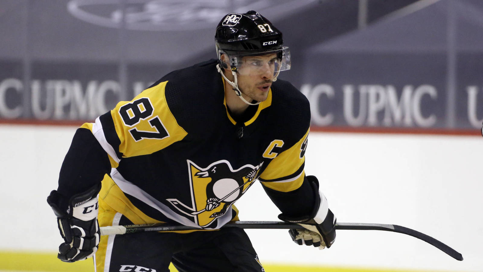 Crosby clinches 16th point-per-game season, trailing Gretzky and