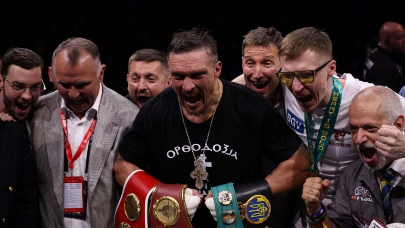 Oleksandr Usyk labelled ‘average’ in boxing icon’s brutal verdict on ...