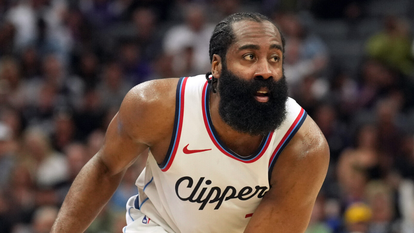 https://www.yardbarker.com/media/9/2/9296ca9cfa3fabcd7ab0de4bc64f26066f34beb4/thumb_16x9/report-james-harden-sign-massive-new-deal-remain.jpg?v=1