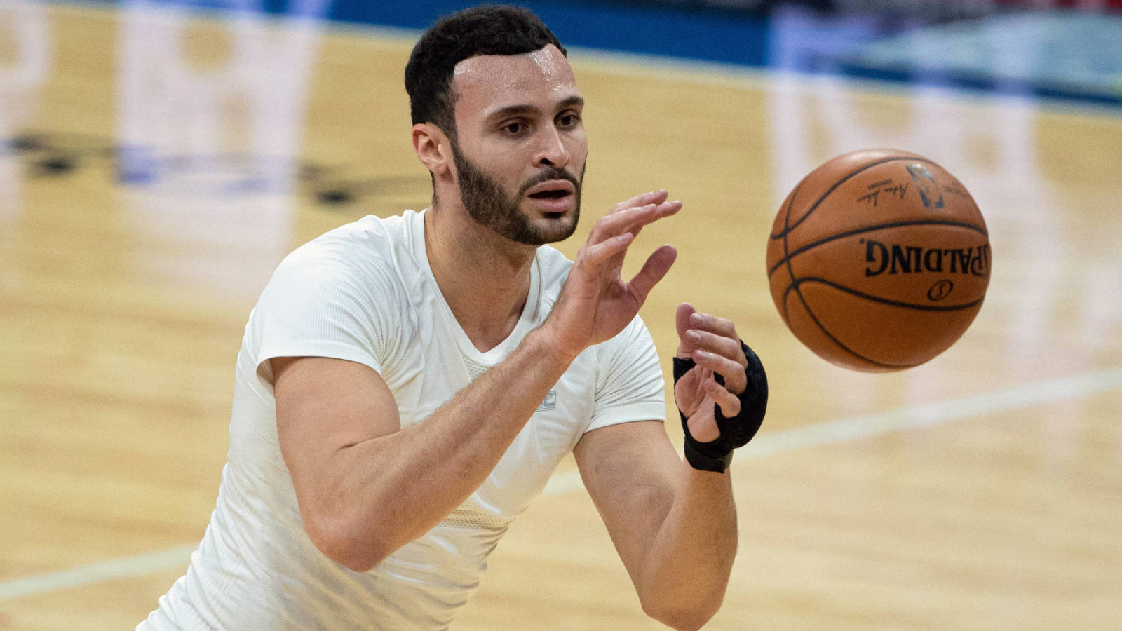 Celtics, 76ers, Heat among teams interested in Cavs' Larry Nance Jr.?