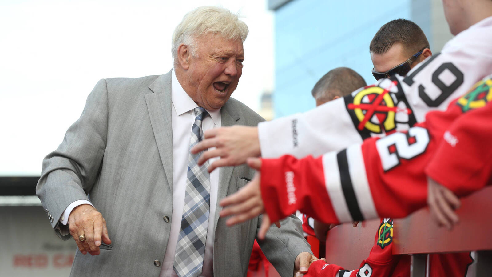 Blackhawks say Bobby Hull no longer team ambassador - Vimarsana News