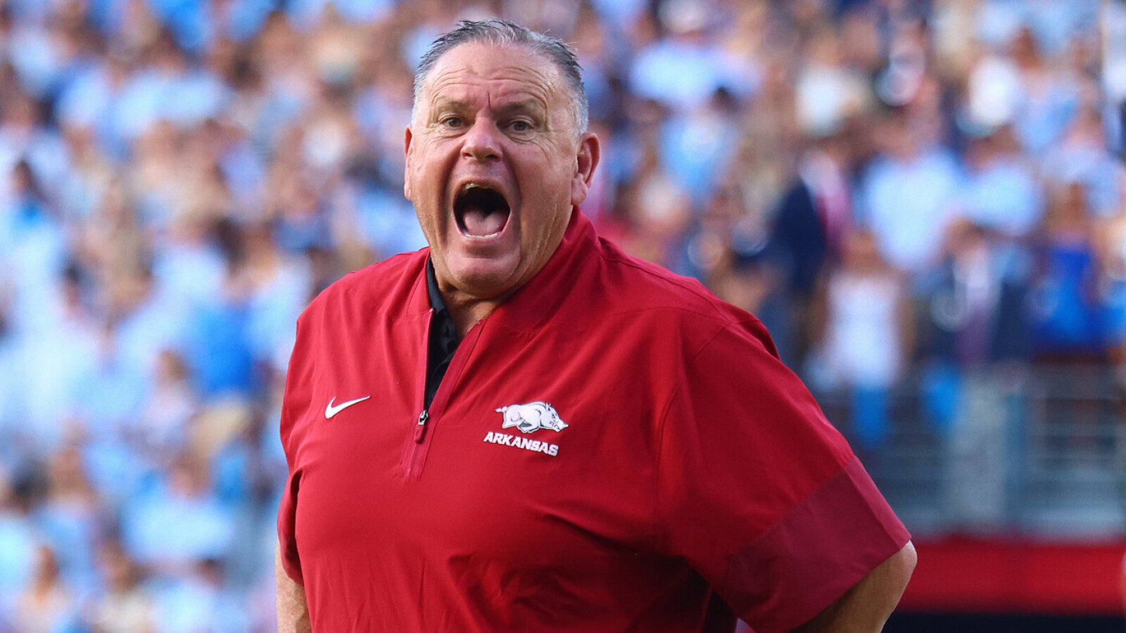 https://www.yardbarker.com/media/9/3/93b5b06bfb62d26d7a6e77a3bbff6df635f77a39/thumb_16x9/arkansas-football-go-rope-under-sam-pittman.jpg?v=1