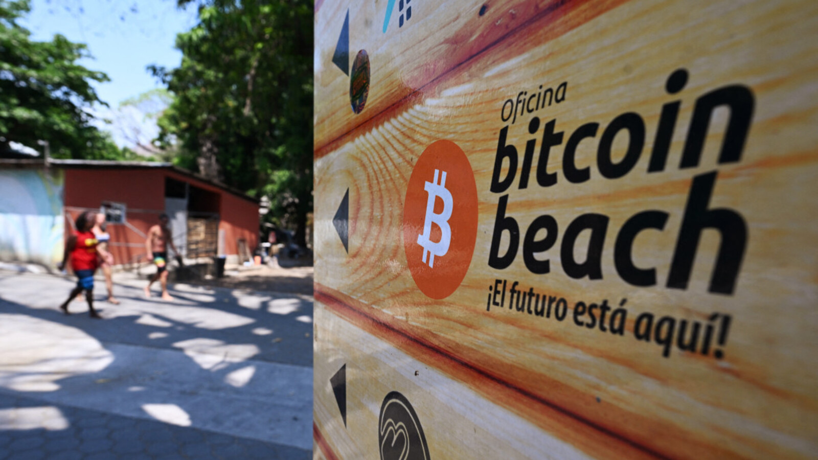 Why Has El Zonte, El Salvador, Been Dubbed Bitcoin Beach? | Yardbarker