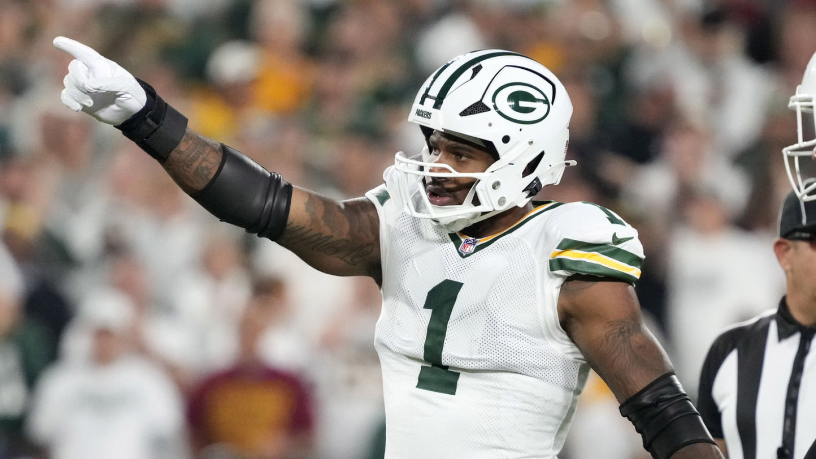 https://www.yardbarker.com/media/9/3/93fb445aaa2ede3866012bd2dc9fd8eaef1a842b/thumb_16x9/packers-setting-foundation-special-season.jpg?v=1