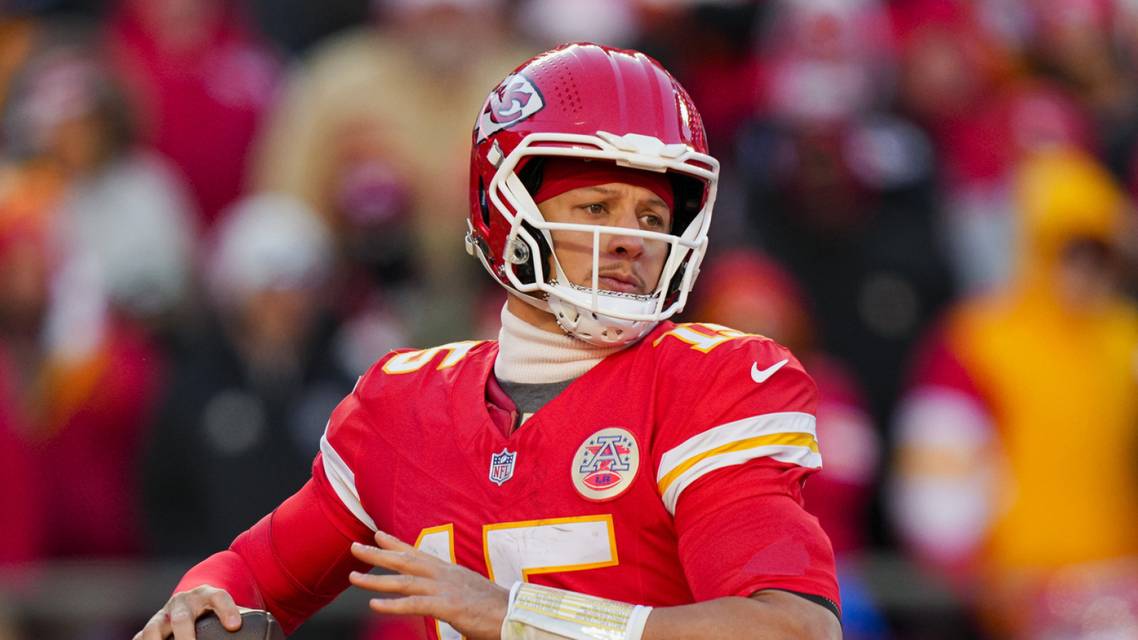 https://www.yardbarker.com/media/9/4/941905a3bbb8f2248eb7cea07aa1399d7b21ae28/thumb_16x9/schefter-shares-bold-prediction-patrick-mahomes.jpg?v=1