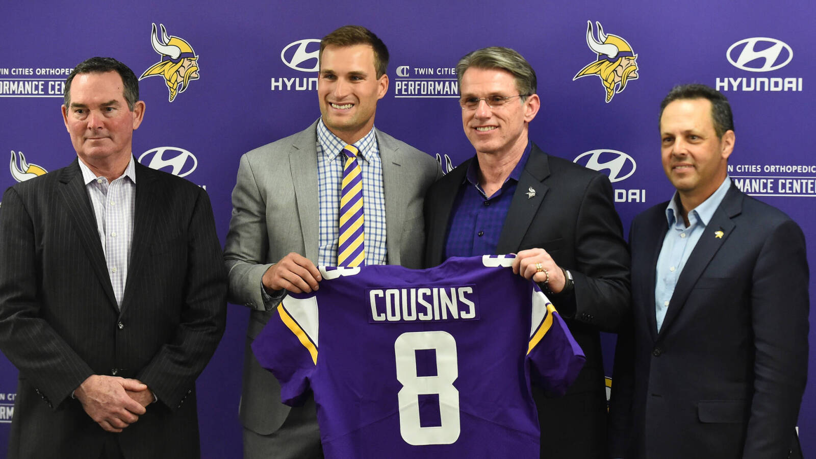 The richest contract from each year of NFL free agency - Vimarsana News