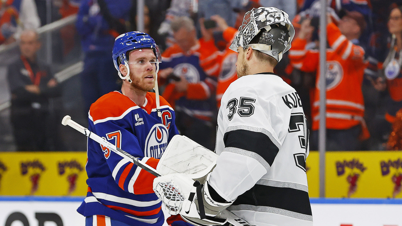 Edmonton Oilers Prepare to Face Vegas Golden Knights in NHL Playoffs