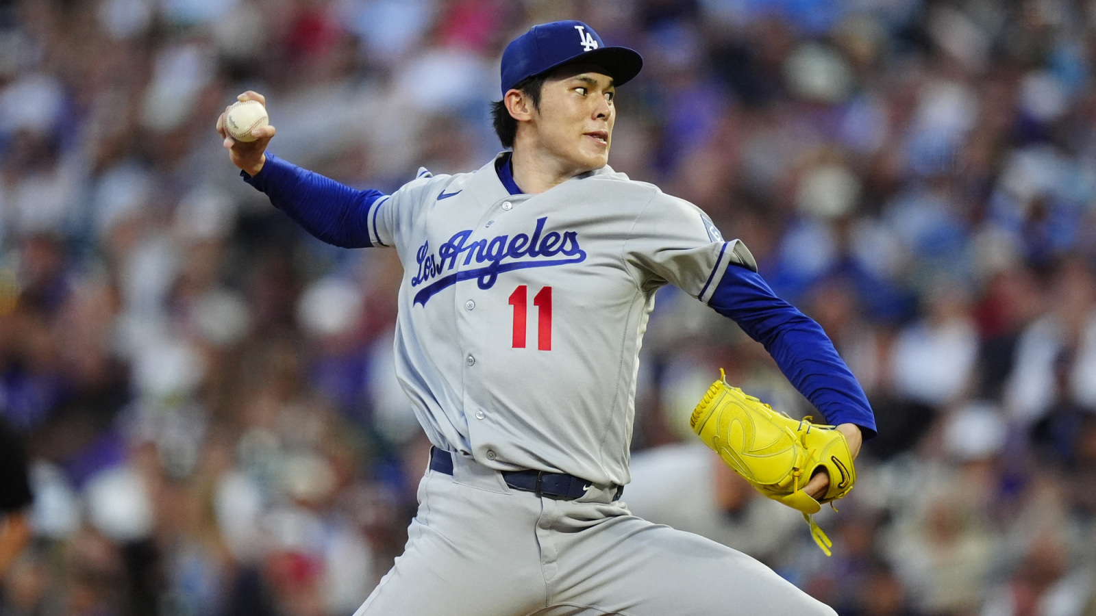 https://www.yardbarker.com/media/9/4/94e19b04e5d2e51e851f02d8ad5edfb938c10f55/thumb_16x9/dodgers-familiar-roki-sasaki-spot-postseason.jpg?v=1