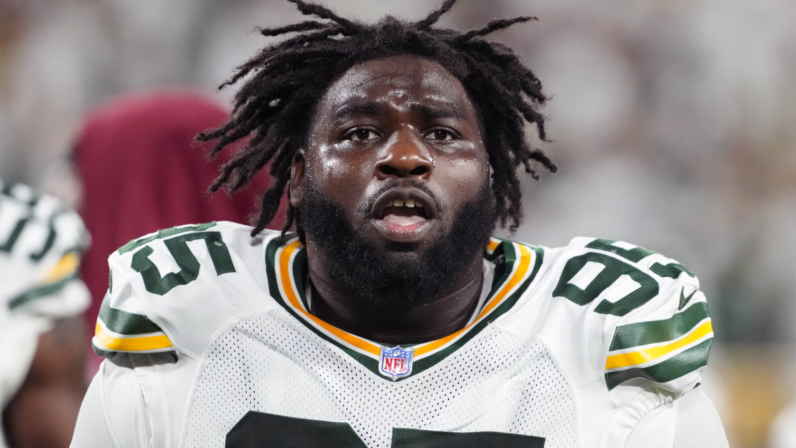 https://www.yardbarker.com/media/9/5/95598ca7db1f323dff0ecf46dff366a95a2f7f07/thumb_16x9/packers-taking-risky-gamble-devonte-wyatt.jpg?v=1