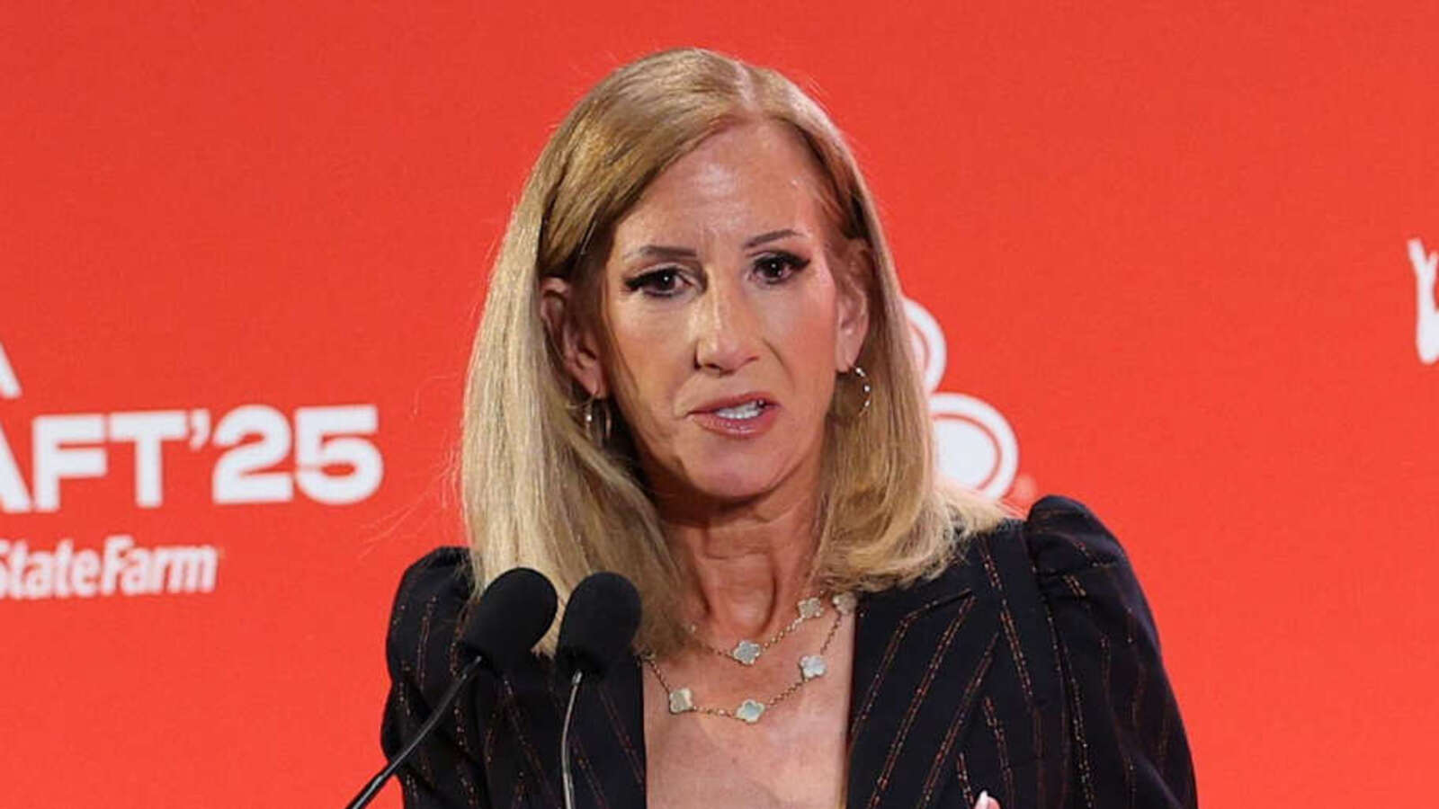 WNBA Commissioner Cathy Engelbert Praises Fever Amid Caitlin Clark Comment  Denial | Yardbarker
