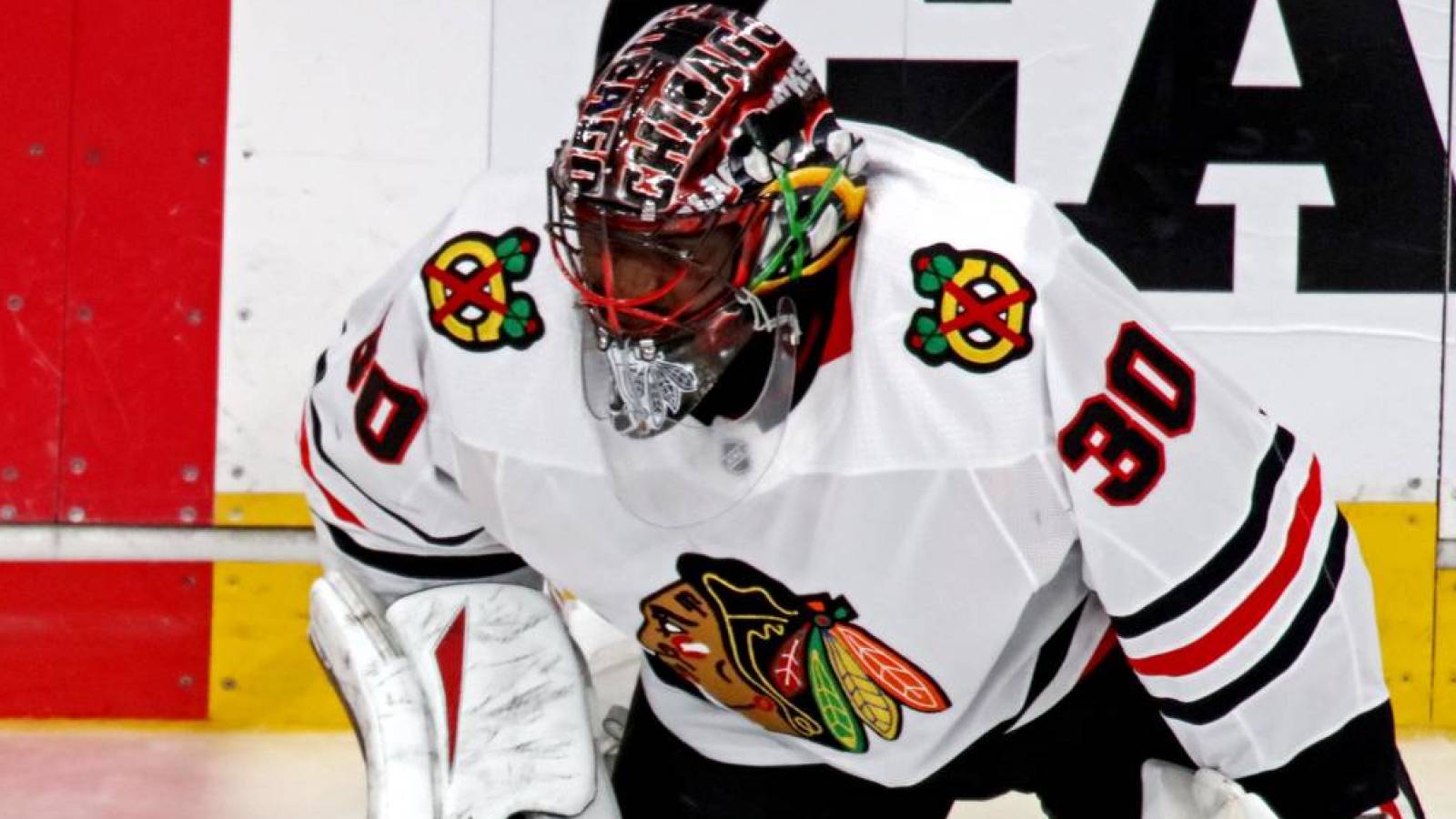 Malcolm Subban pays tribute to a Blackhawks legend with latest mask artwork  - HockeyFeed