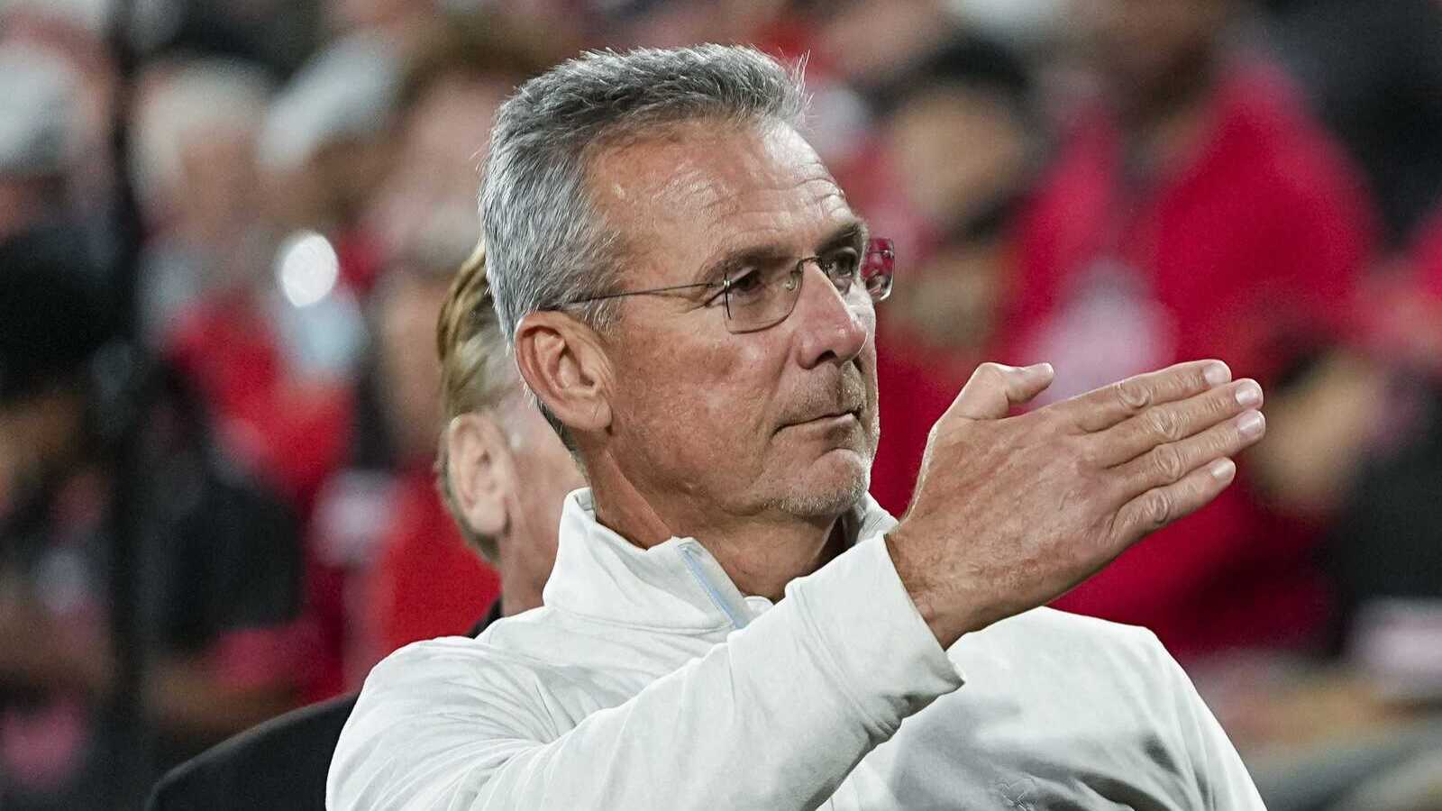 https://www.yardbarker.com/media/9/5/95ea25a5a7a6ee6d250a405ab07393b9e5d65420/thumb_16x9/meyer-gives-vital-advice-florida-interim-hc.jpg?v=1