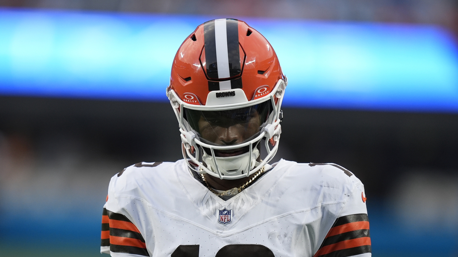 https://www.yardbarker.com/media/9/6/96214b67649ab4baa3497ff07030ac511a53c96a/thumb_16x9/former-nfl-qb-shares-harsh-truth-shedeur-sanders.jpg?v=1