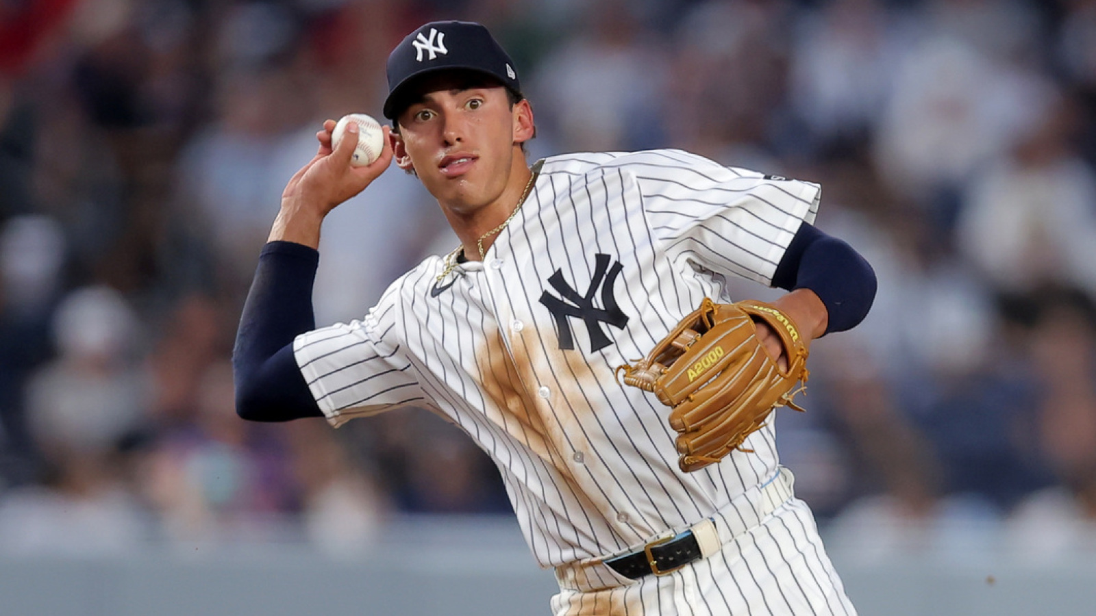 https://www.yardbarker.com/media/9/6/96586f1df88735dc0367df1ce38d2bec571d94fe/thumb_16x9/george-lombard-jr-unlike-recent-yankees-shortstops.jpg?v=1