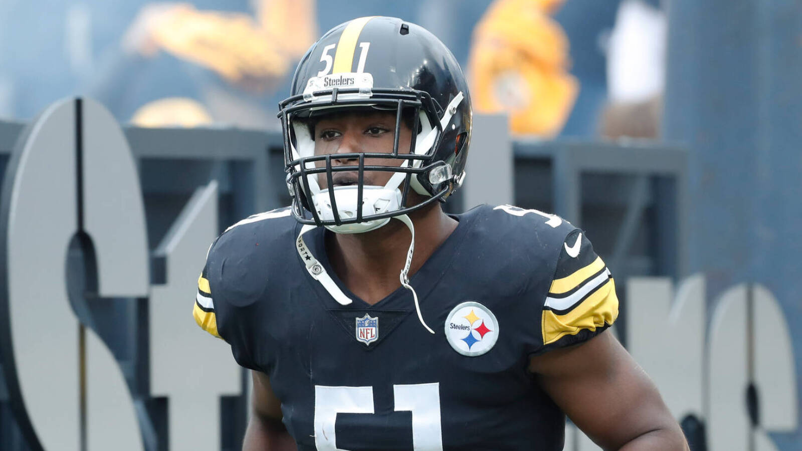 Should Steelers sign Myles Jack? - Vimarsana News