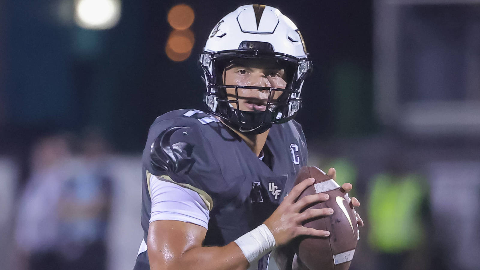 UCF QB Dillon Gabriel suffered damaged clavicle in loss to Louisville