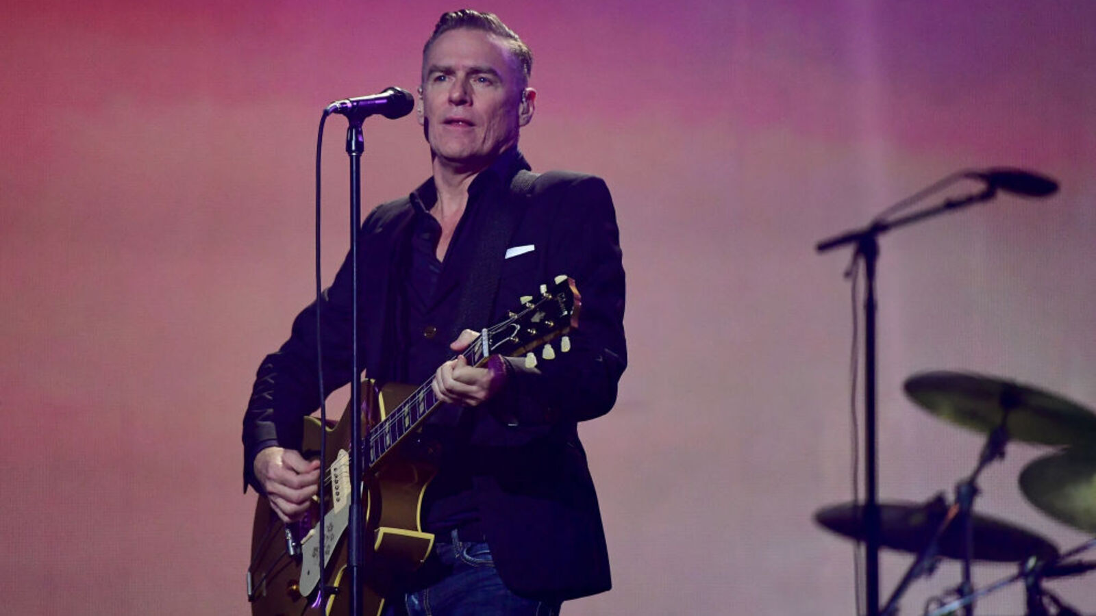 Bryan Adams Fans Left Disappointed As Fatberg Blocks Sewer, Cuts Water ...