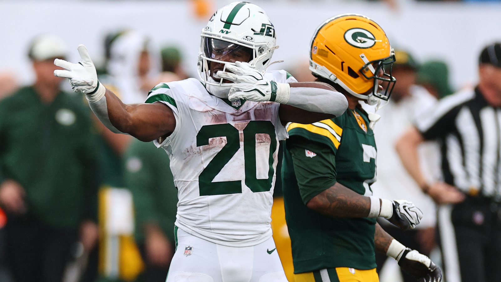 Jets Injury Report: Breece Hall Sits, Adonai Mitchell Limited