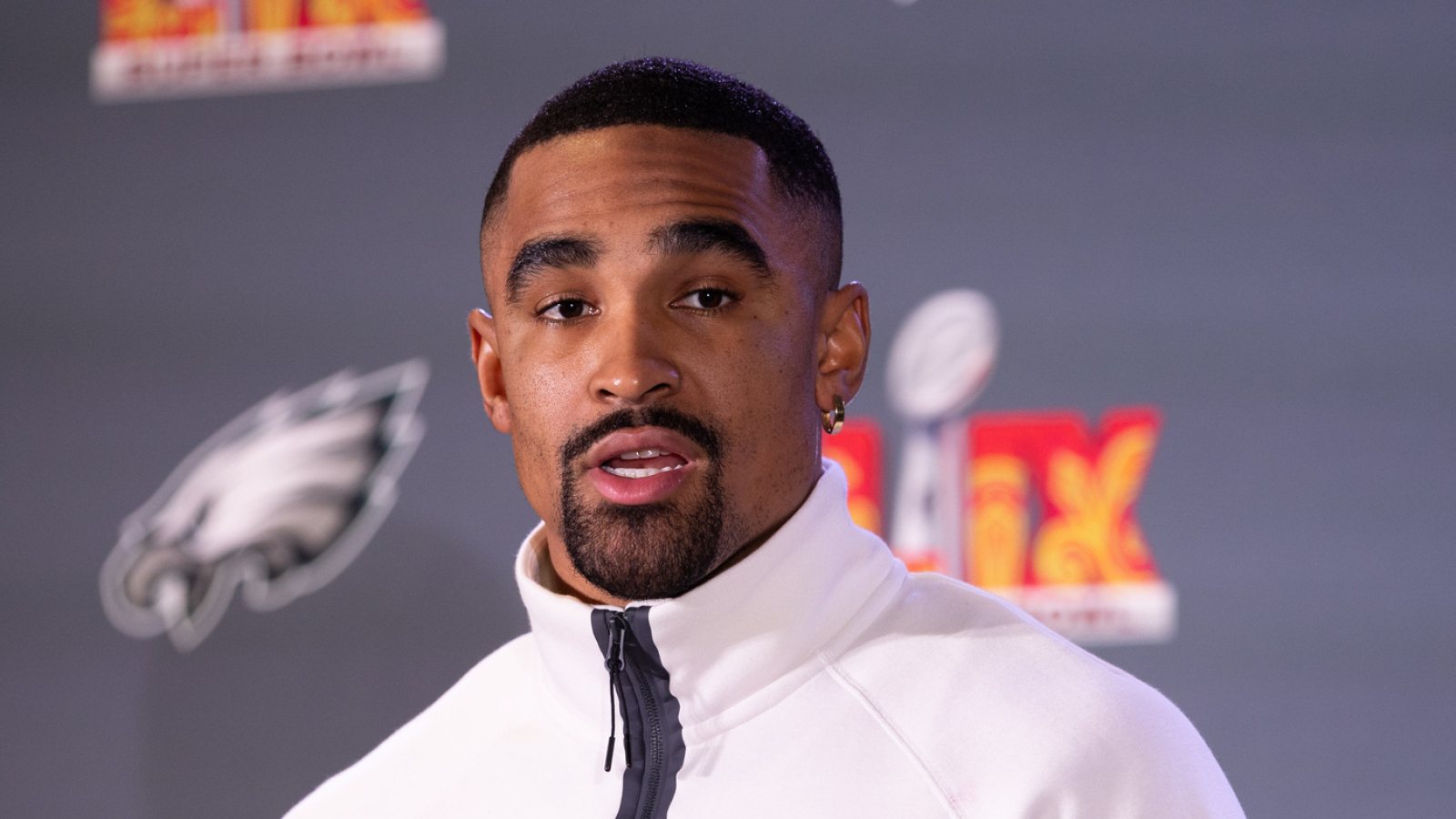 jalen-hurts-nfl-history-super-bowl-lix-w