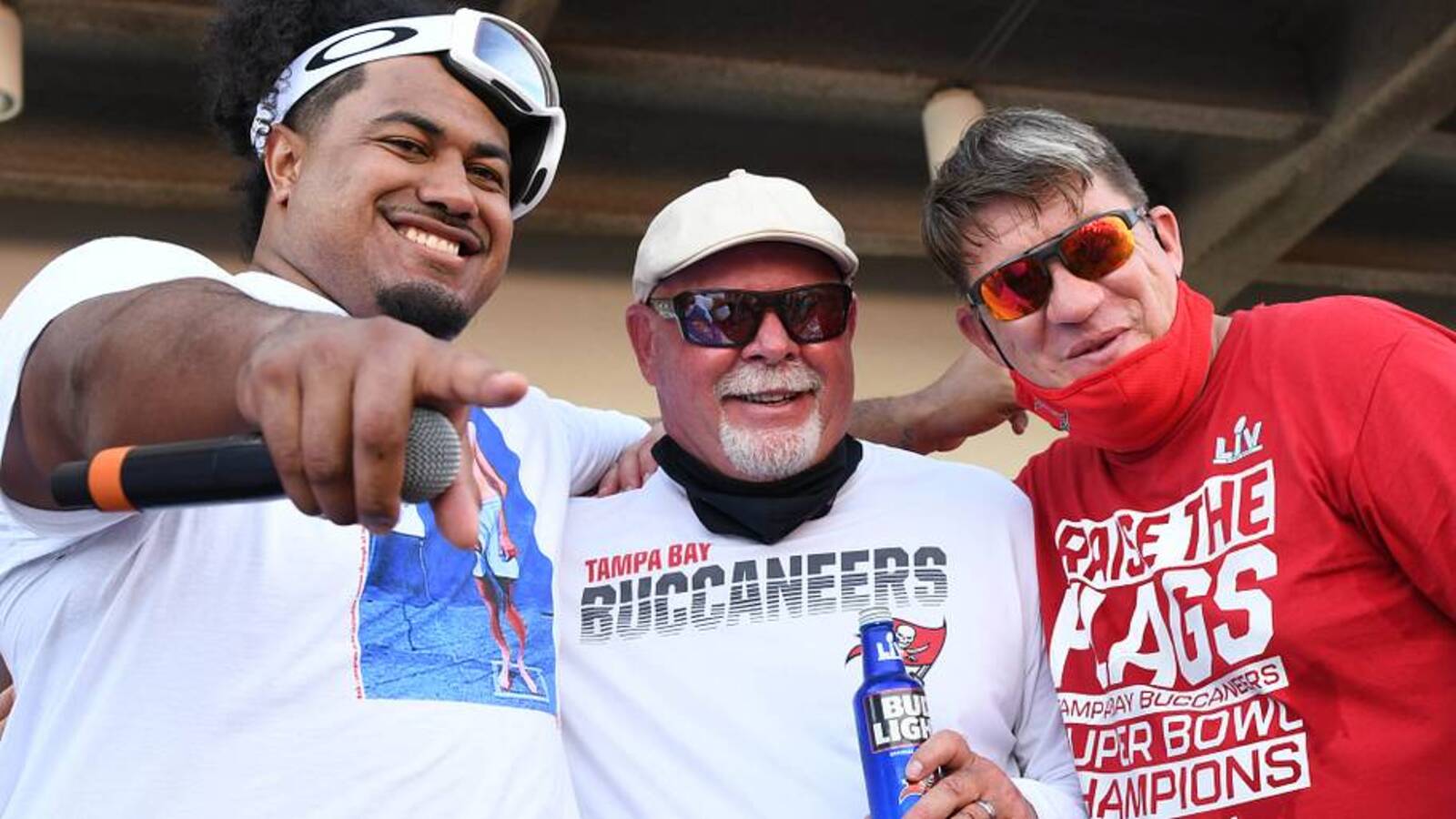 Jason Licht Comments On Buccaneers Finally Extending Vita Vea